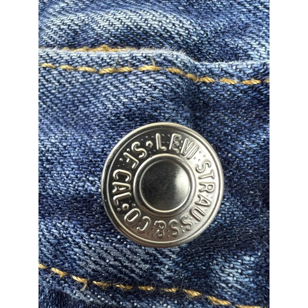 Levis 505 Mens 36x34 Blue Regular Straight 100% Cotton Denim Jeans Med Wash